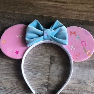 Rare. One of a kind. Minnie ears